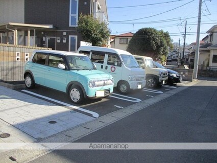 エスペランサ　　Ａ棟[2LDK/57.44m2]の駐車場