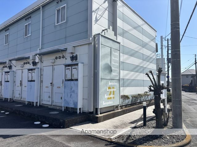 レオパレスエスポワールの玄関写真