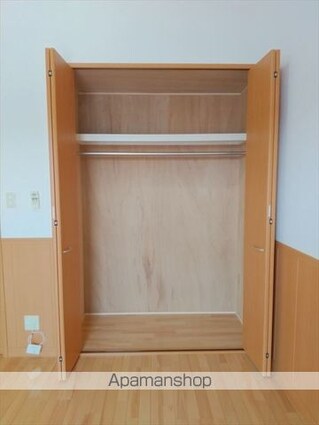 ソルエール梅原[1K/27.6m2]の収納