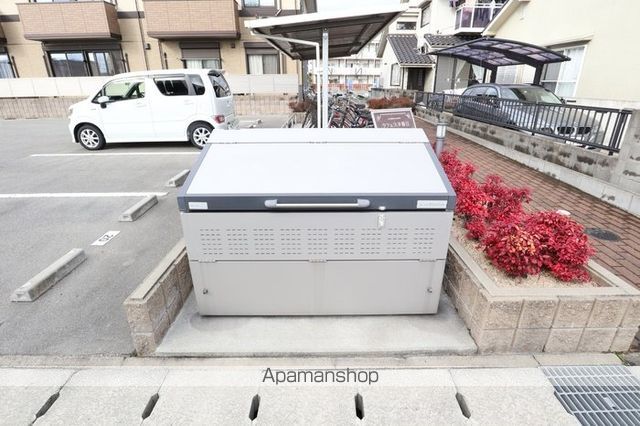 ラフェスタ春日の内装写真