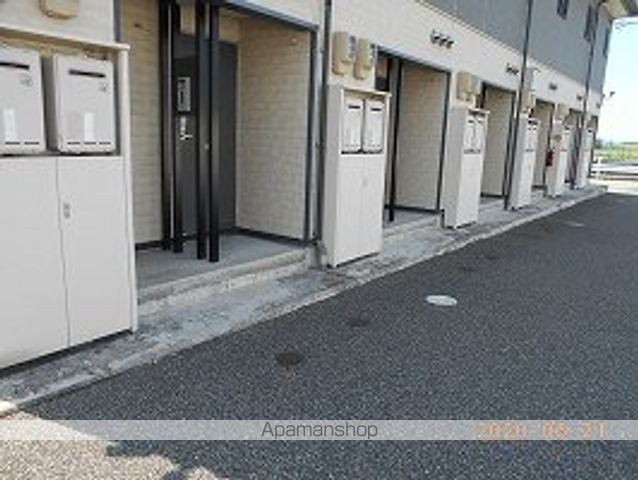 レオパレスリビエール[1K/27.7m2]の共用部1
