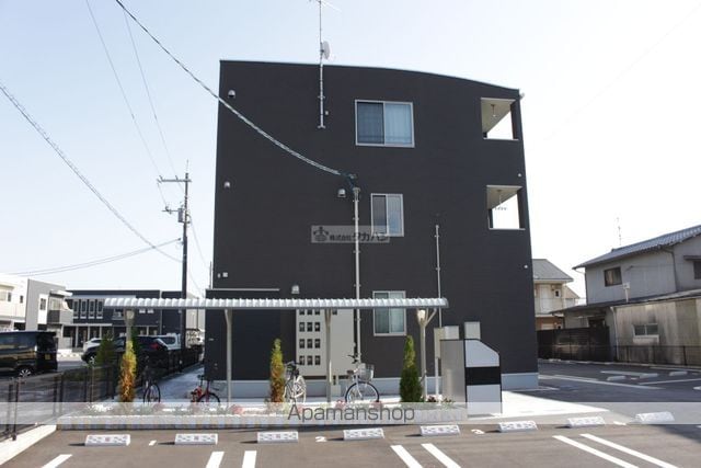 ＪＲ山陽本線 東尾道駅 徒歩18分 3階建 築8年の外観写真