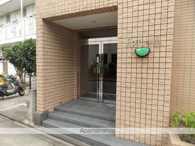 APT.浄心の玄関写真
