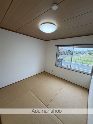 プレジール小﨑の内装写真