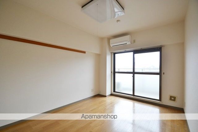 山陽本線 岡山駅 徒歩33分 5階建 築32年の内装写真