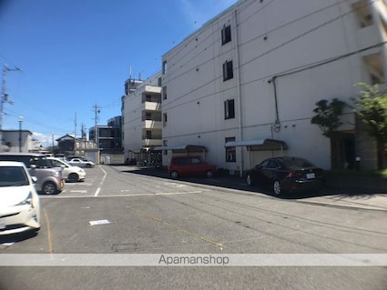 滋賀県草津市矢橋町[1K/22.68m2]の駐車場1