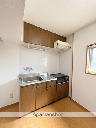 和歌山県和歌山市湊２丁目[1LDK/39.8m2]のキッチン