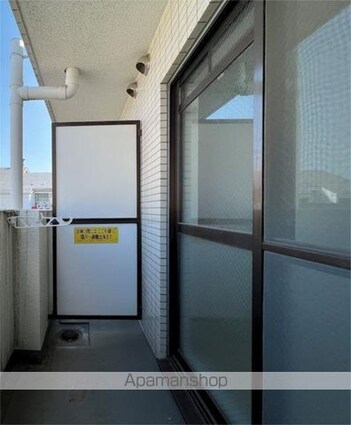 プリュメゾン駒沢[1R/18.46m2]のバルコニー