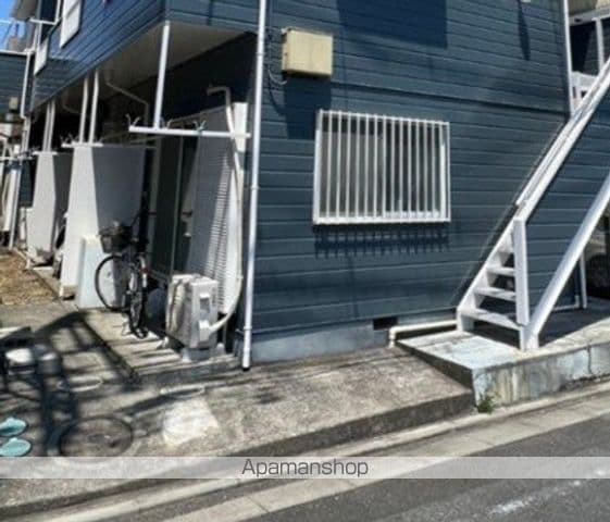 ヴィアベネト上鶴間の玄関写真