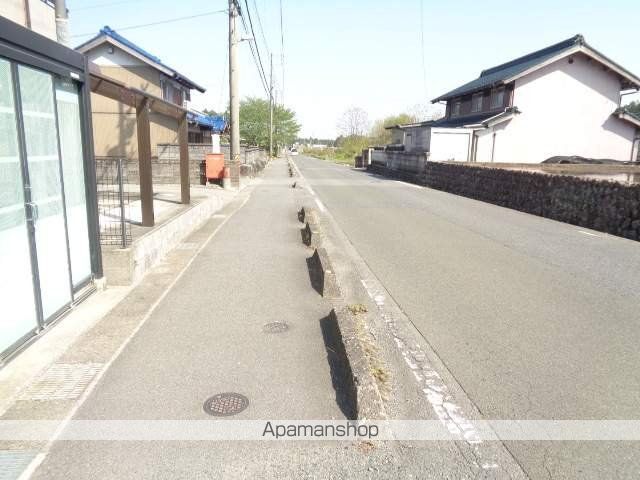 グレーススズカの周辺写真