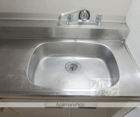 メイプル渡辺Iの内装写真