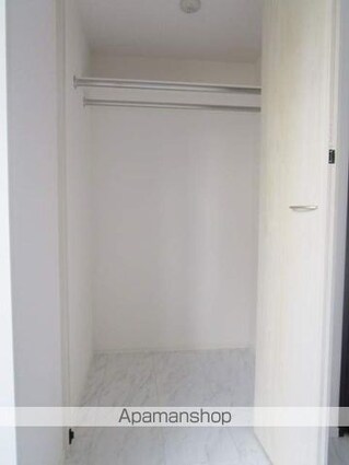 リアレスト東高円寺[1K/25.96m2]の収納