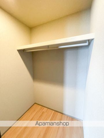 スプランディッド江坂IIIの内装写真