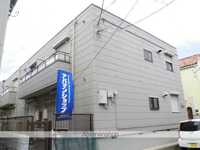 汀ハイツの玄関写真