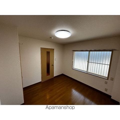 reposの内装写真