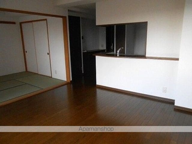 ライオンズマンション藤ヶ丘ガーデンシティ参番館の内装写真