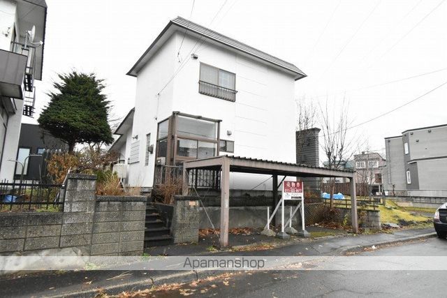 札幌市東豊線 福住駅 徒歩19分 2階建 築47年の外観写真