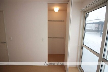 グリーンヒル[2LDK/52.4m2]の収納