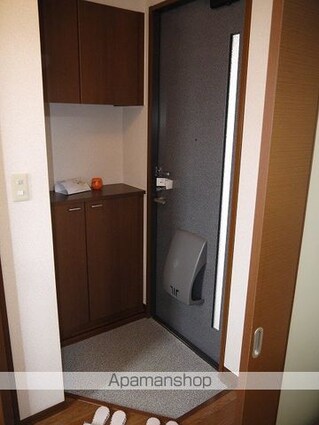 ディアスかすみＡ棟Ｂ棟[2K/46.79m2]の玄関