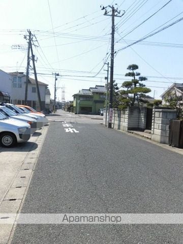 ファミールVの周辺写真