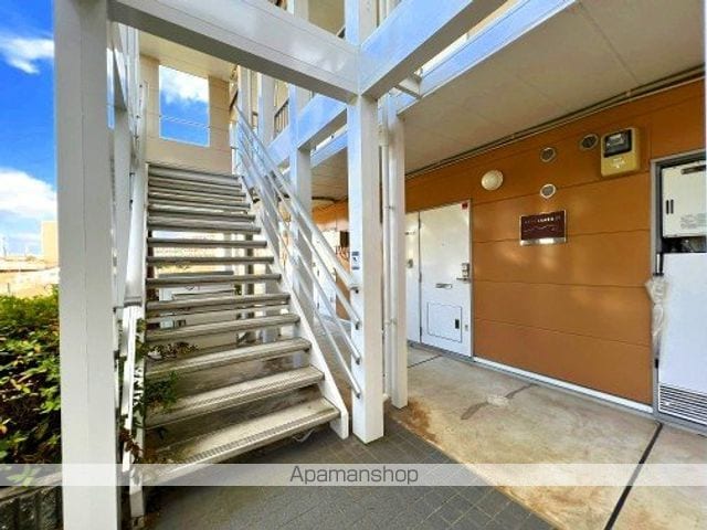 和歌山県和歌山市中野[1K/22.7m2]のエントランス