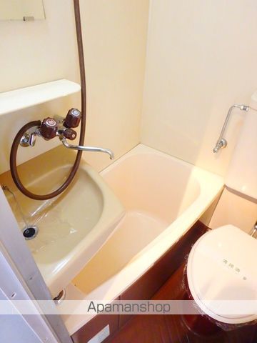 メゾンロワール皇山町の内装写真