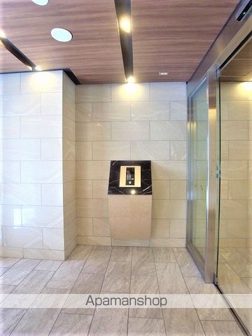 SD COURT KANAYAMAの玄関写真