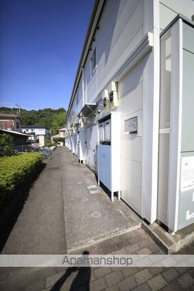 レオパレスＹＯＳＨＩＮＯ[1K/26.08m2]のエントランス