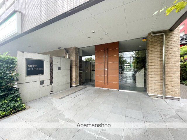 MFPRコート木場公園の玄関写真