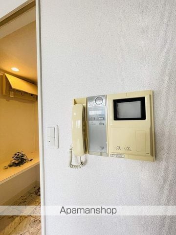 リバーフロントレジデンスの内装写真