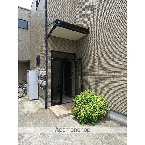 ピュア高宮参番館の内装写真