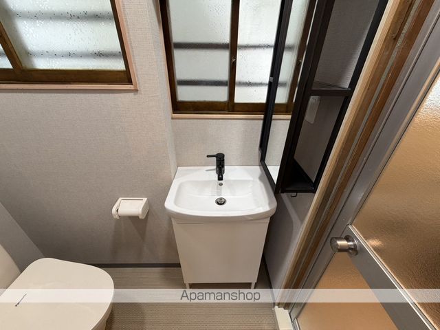 箕輪1丁目貸家の内装写真