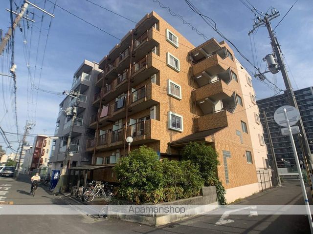 ロイヤルメゾン淡路の外観写真