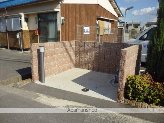 コーラルヴィラ　松島Ⅱ[3LDK/66.97m2]の共用部2