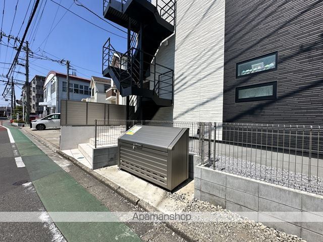 アザーレ・ターコイズの外観写真