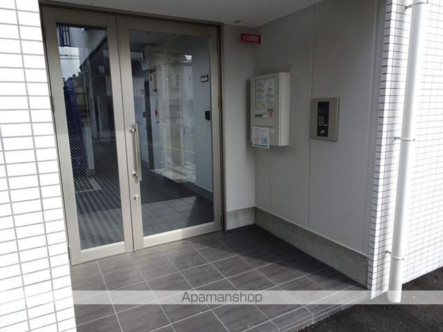 C.REST八尾の玄関写真