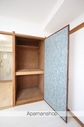 コート三条[1K/19.17m2]の収納