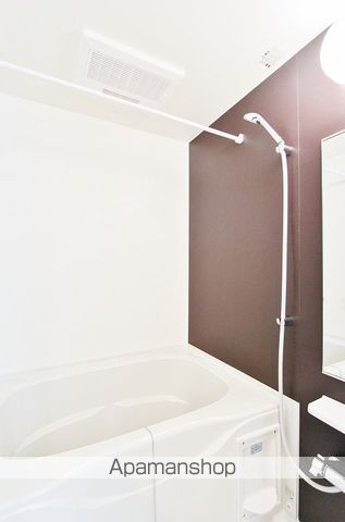 リンク Bの内装写真