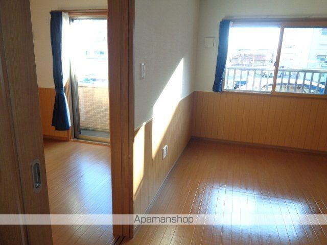 メゾンくわなプラスわんの内装写真