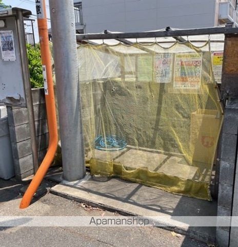 レオパレスペアトゥルースの外観写真