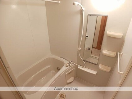 ボンヌ・シャンス・ガーデンＡ[2LDK/60.17m2]のバス