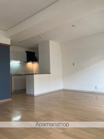 エムグランツ弐番館の内装写真