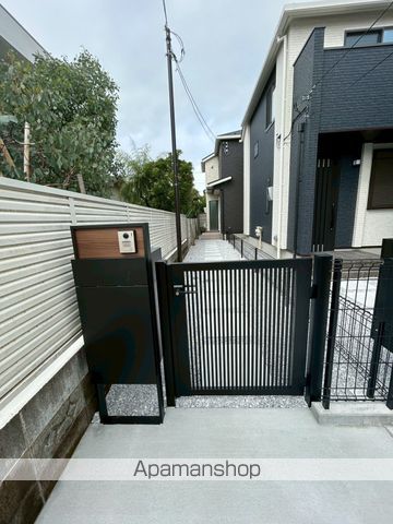 江ノ島電鉄 湘南海岸公園駅 徒歩5分 2階建 新築の玄関写真