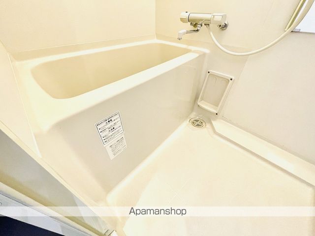 カーサクレスト清水IIの内装写真