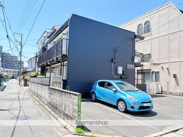 Goto apartmentの外観写真