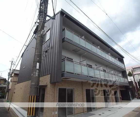 シャイン帷子ノ辻の外観写真