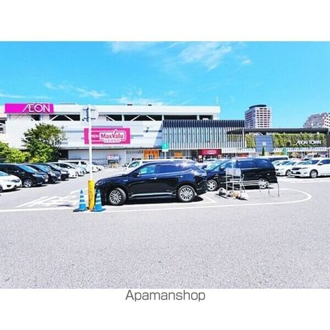 ジャルダン老松13A号室の周辺写真