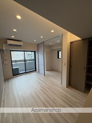 C0MF0RIA LIV北浜淡路町の内装写真