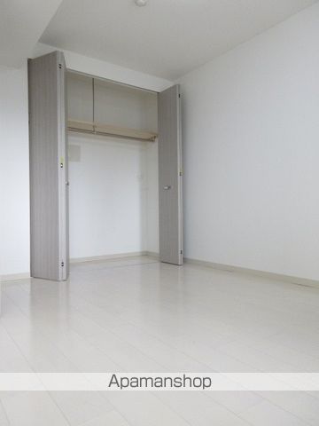 ノヴァ知事公館前の内装写真