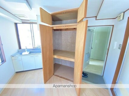 栄香ハイツ[1R/19m2]の収納